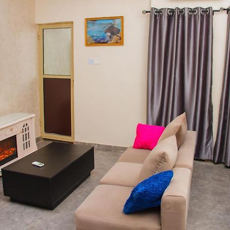 Go2Hotel45 Lagos Exterior photo