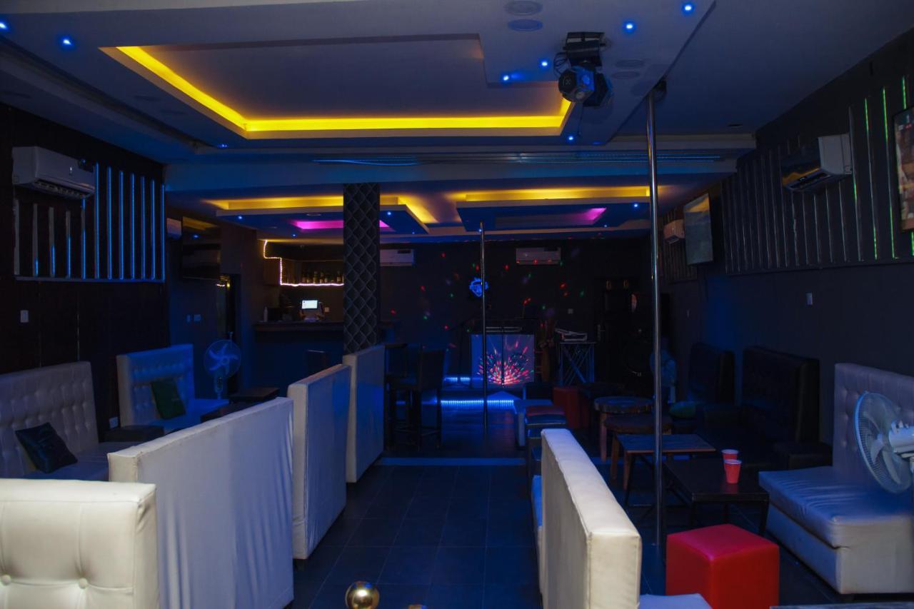 Go2Hotel45 Lagos Exterior photo
