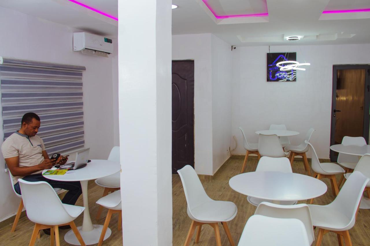 Go2Hotel45 Lagos Exterior photo
