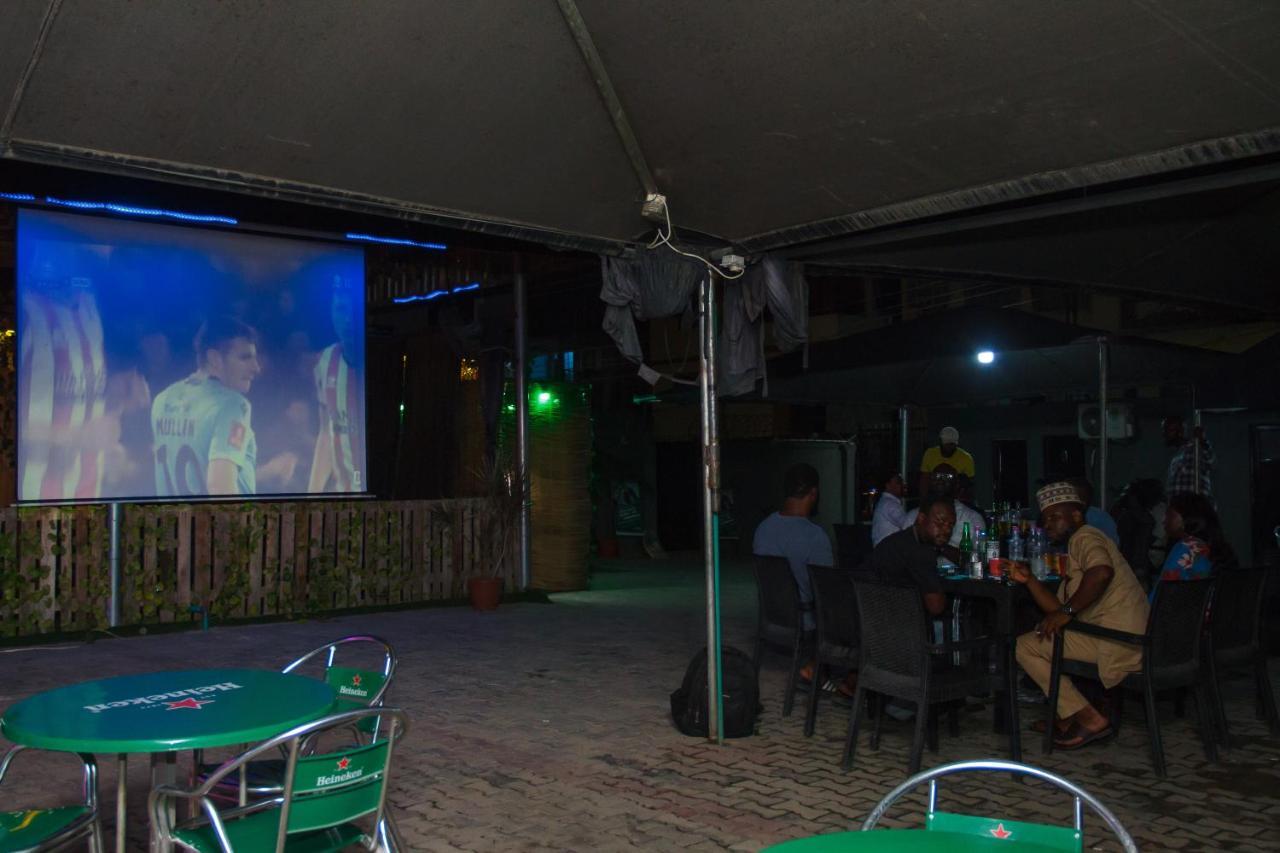 Go2Hotel45 Lagos Exterior photo